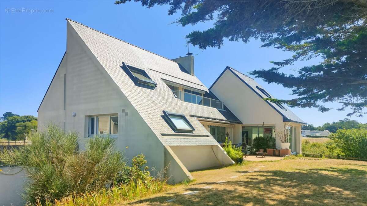 Maison à LA TURBALLE