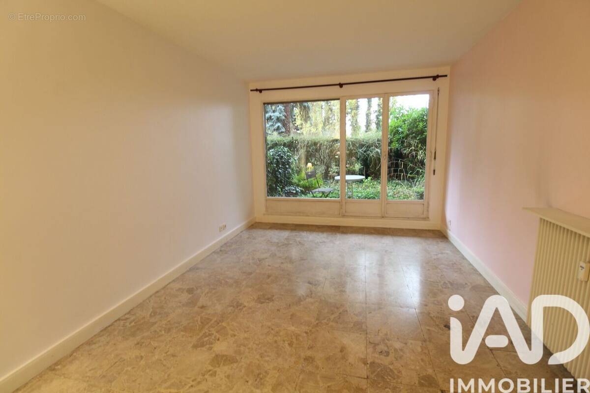 Photo 1 - Appartement à SAINT-GRATIEN