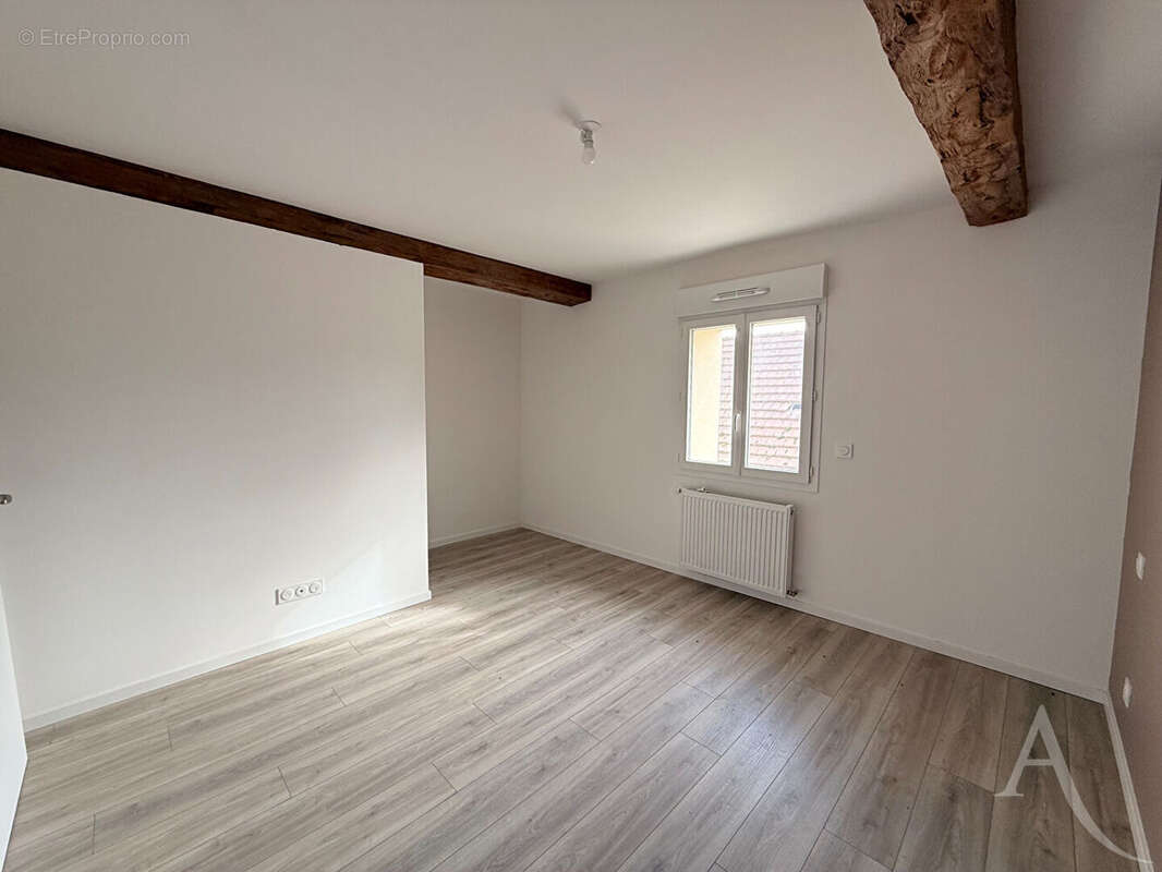 Maison à BRETTEVILLE-L&#039;ORGUEILLEUSE