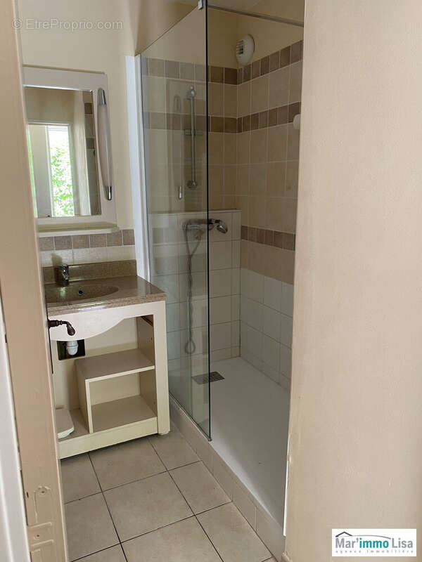 Appartement à MALLEMORT