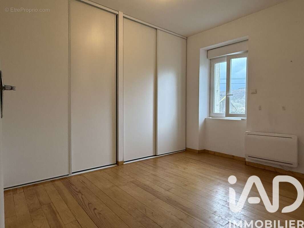 Photo 9 - Maison à VILLEFRANCHE-DE-PANAT