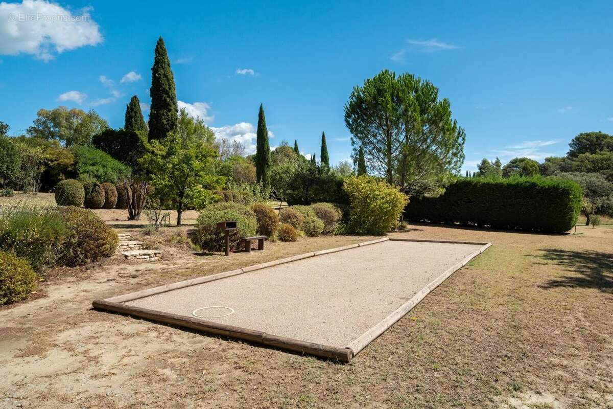 Propriété entre Vaugines et Lourmarin - photo 26