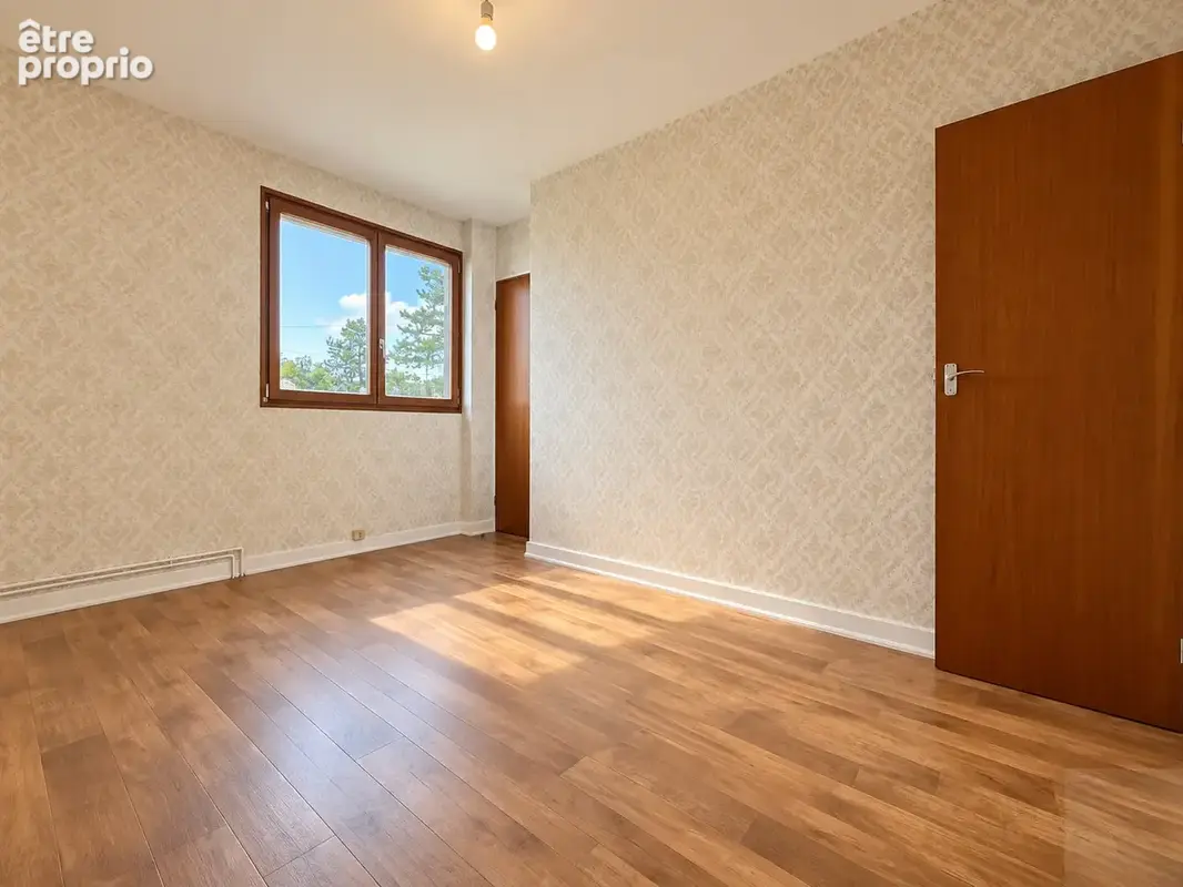 Amiens - quartier sud est - maison semi mitoyenne - 3 chambres - jardin - garage - photo 10