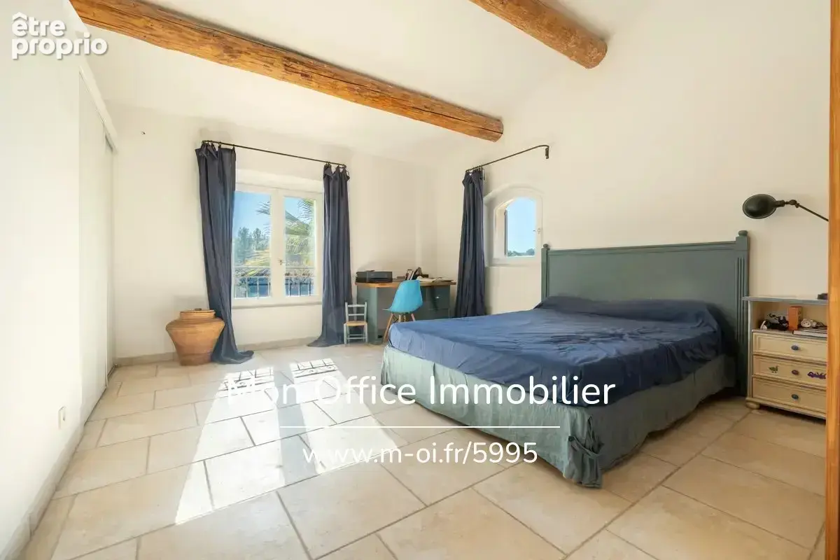 Référence : 6956-VCL - Belle Bastide - Jolie vue - 15 minutes d'Aix en Provence - photo 19