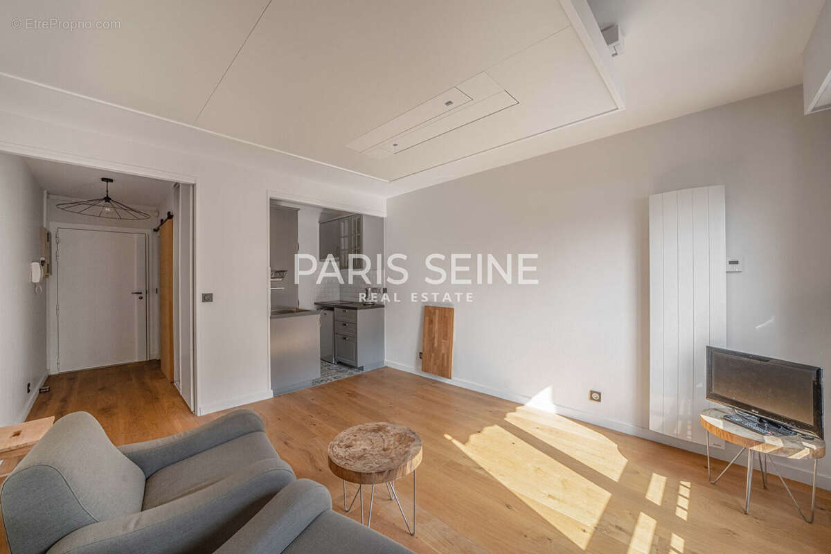 Appartement à PARIS-15E