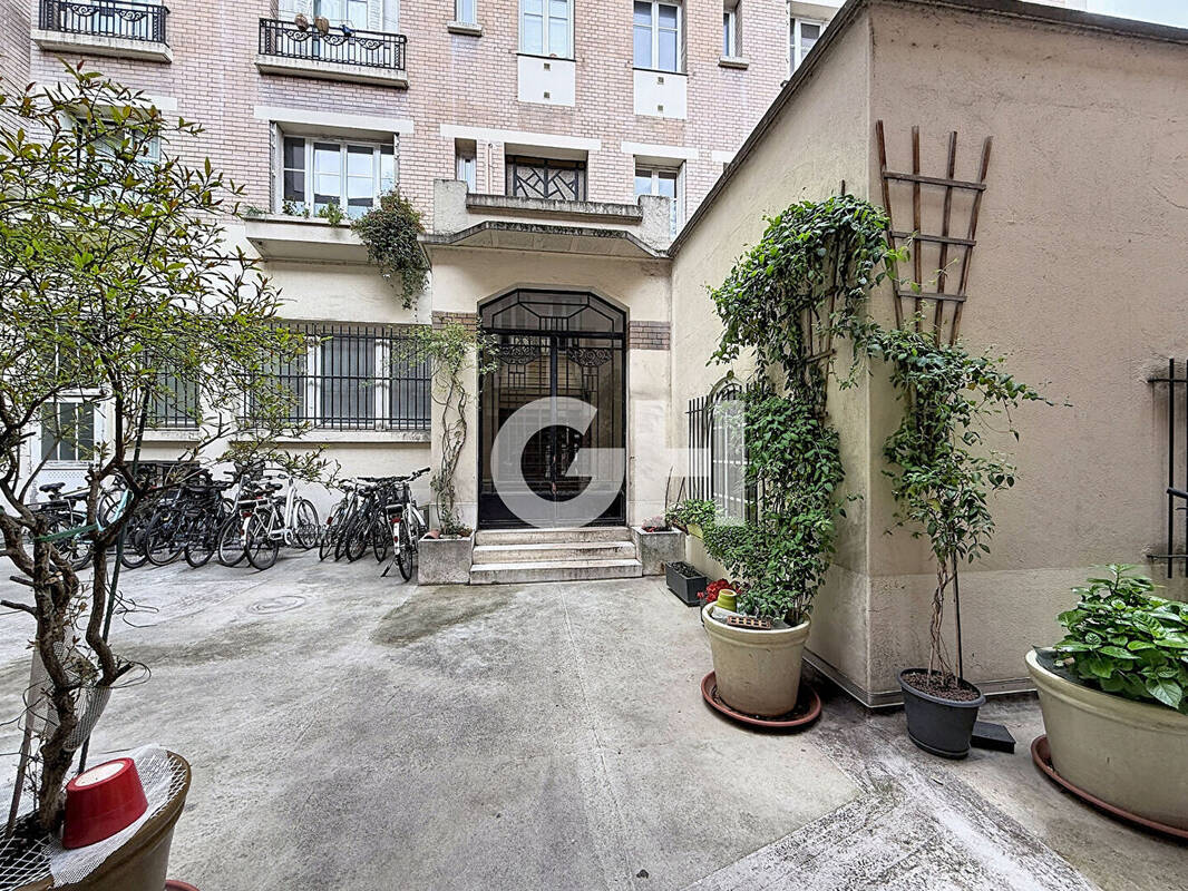 Appartement à PARIS-20E