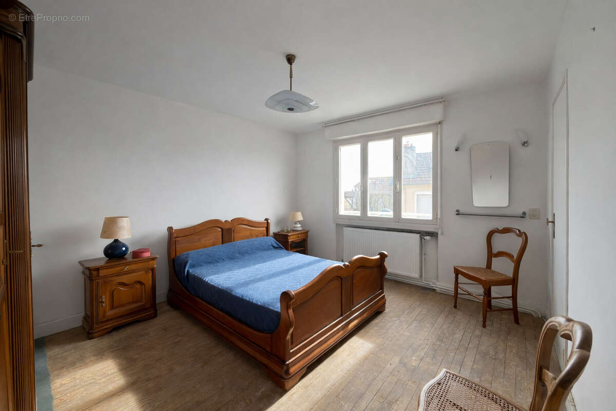 Maison à JARVILLE-LA-MALGRANGE