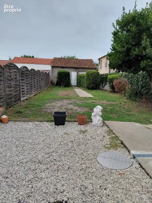 Maison 7 pièces 148 m² à vendre à Lesparre-Medoc (33340) - photo 2