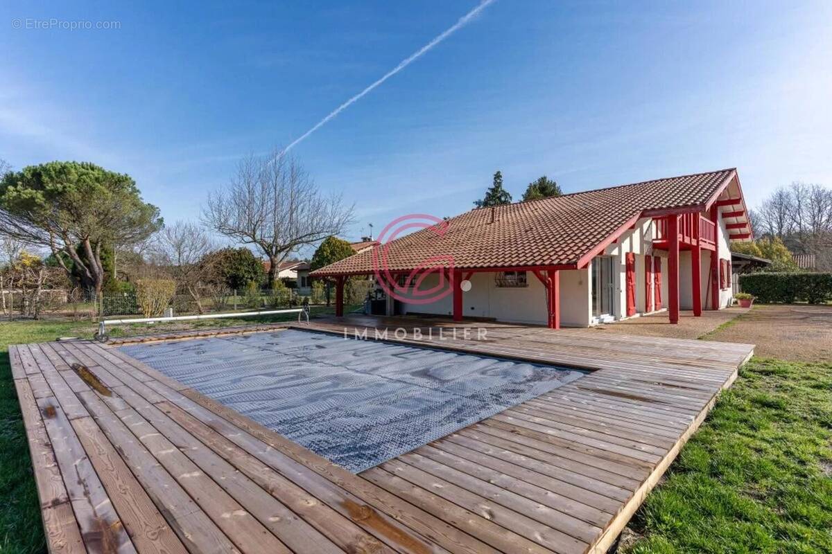Maison à SANGUINET