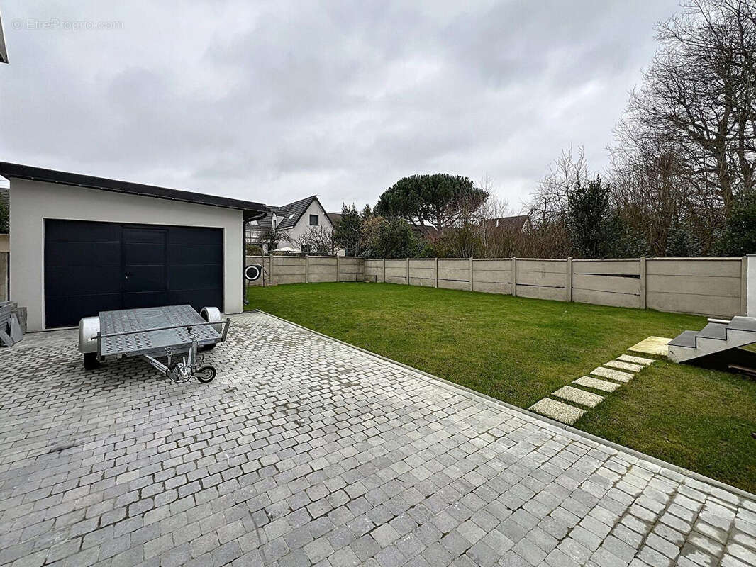 Maison à VILLEPARISIS