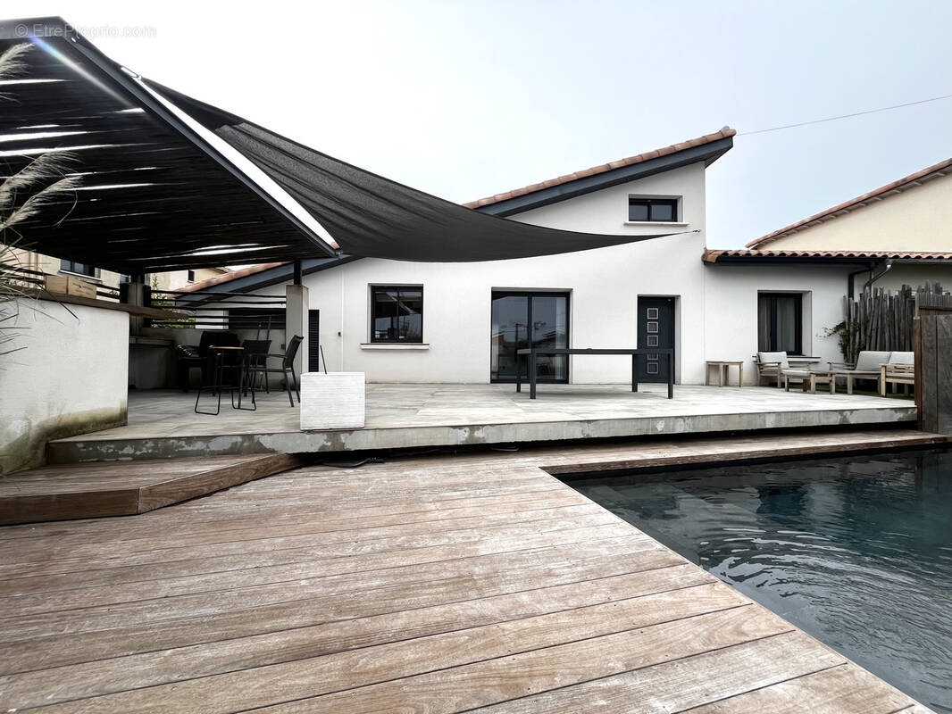 Maison à FRONTIGNAN