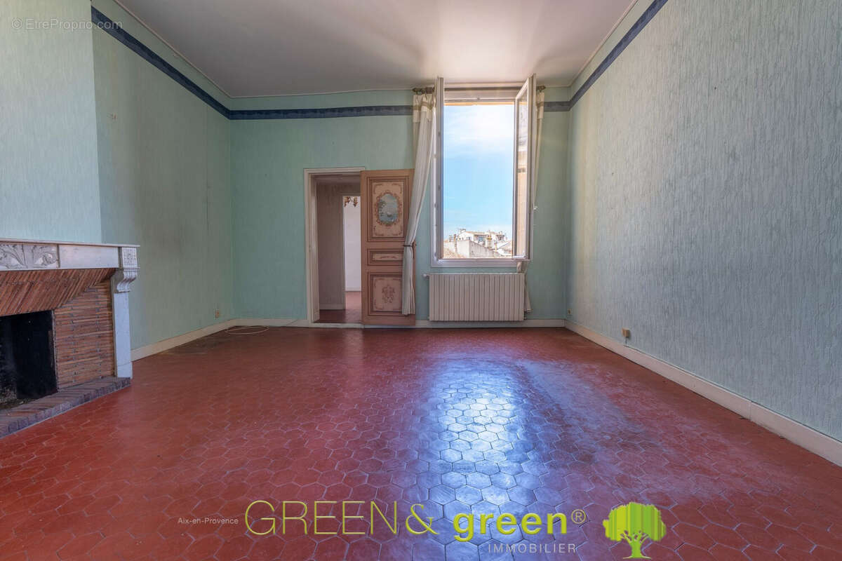 Appartement à AIX-EN-PROVENCE