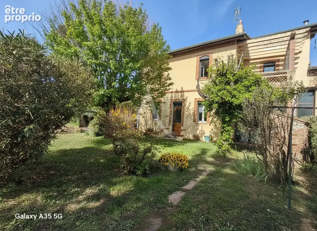 Photo Maison à L'isle-Jourdain au prix de 279 000€