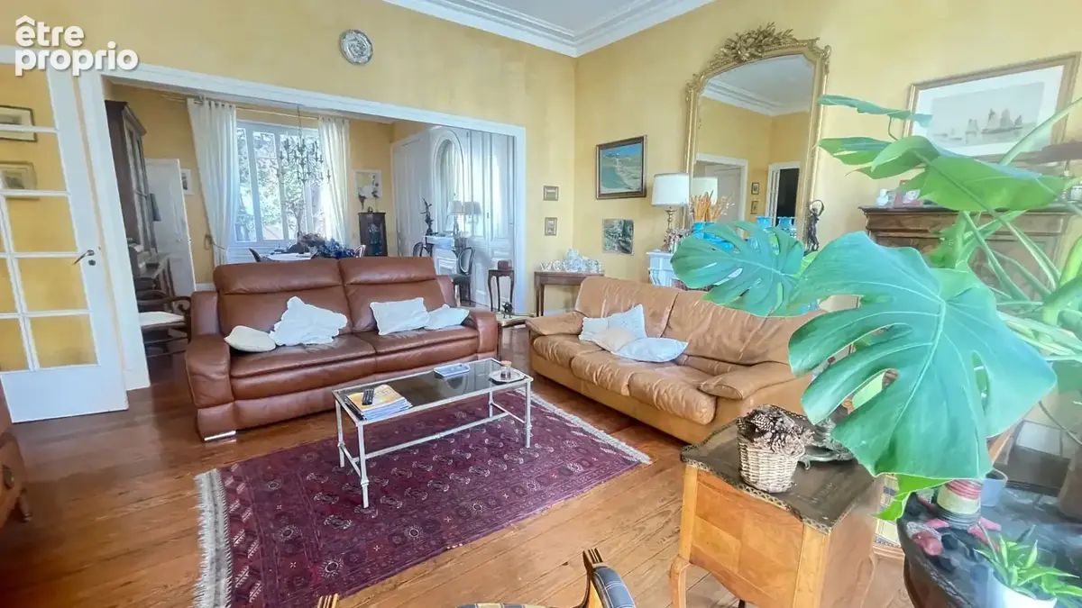 Photo Maison à Vienne au prix de 499 000€