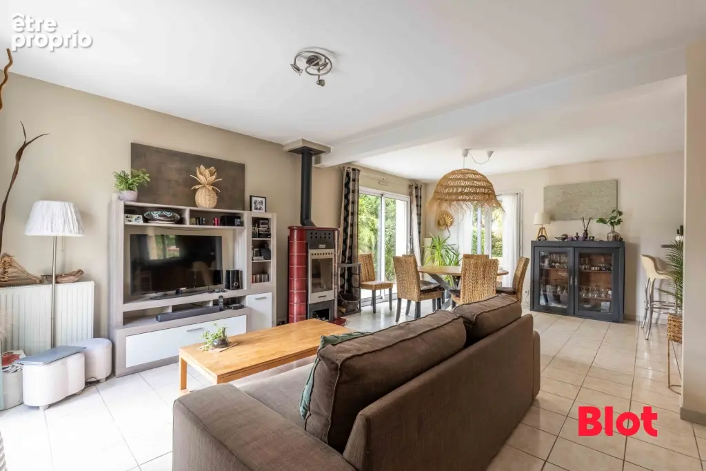 Maison 6 pièces 123 m² à vendre à Le Verger (35160) - photo 2