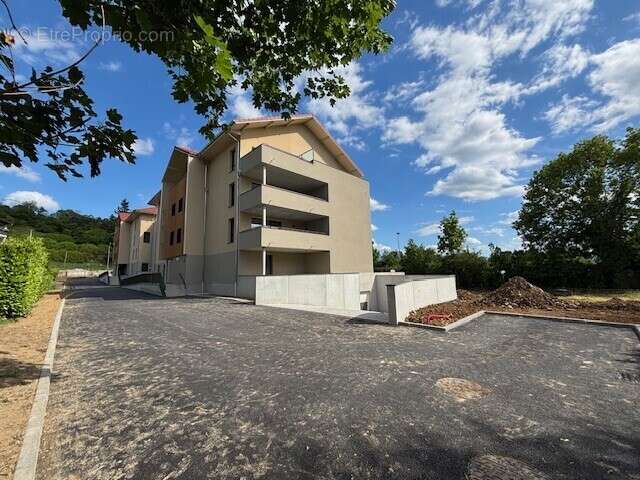 Appartement T4 st marcellin - photo 5