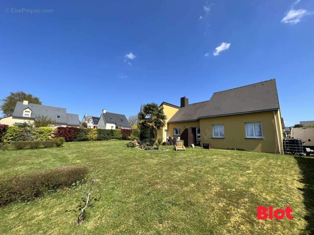 Maison 97 m² à Le Petit-Fougeray  - photo 3