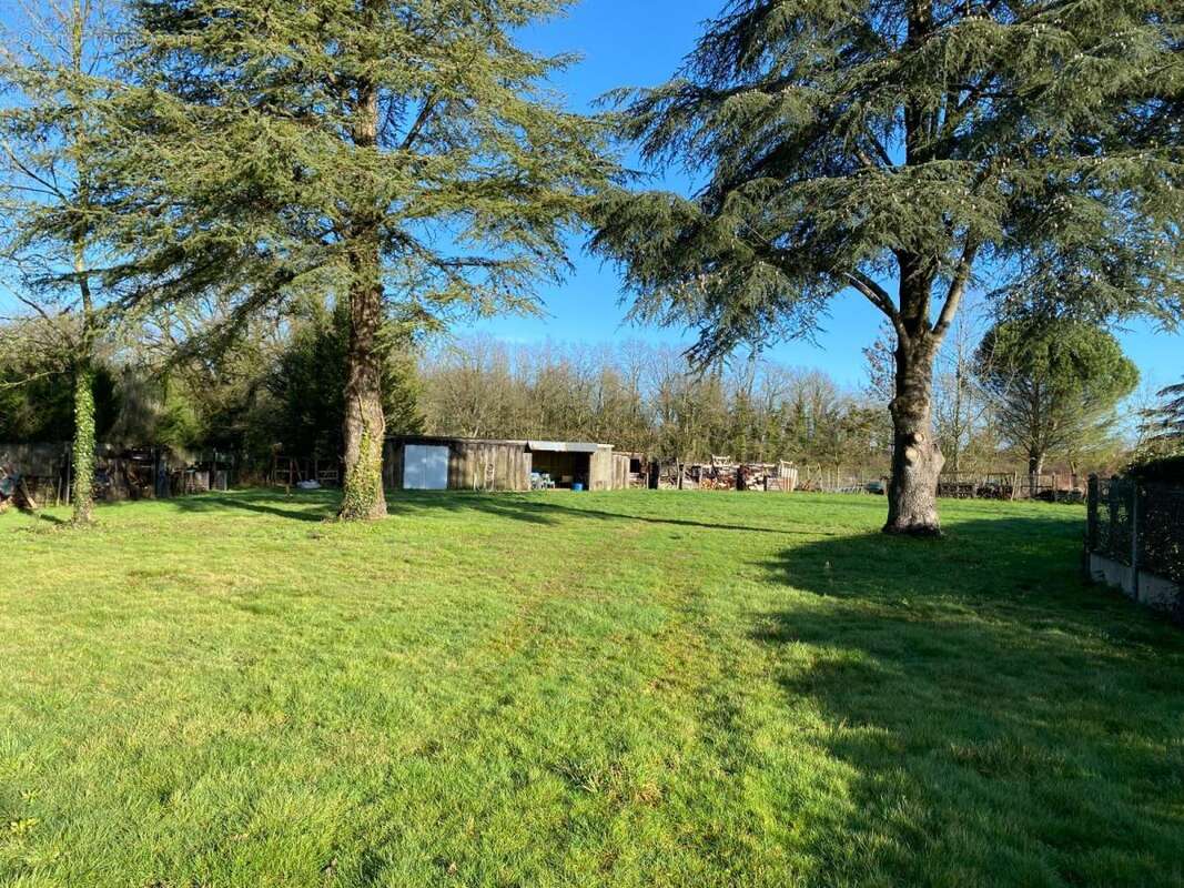 Terrain 1667 m² à Clisson  - photo 2