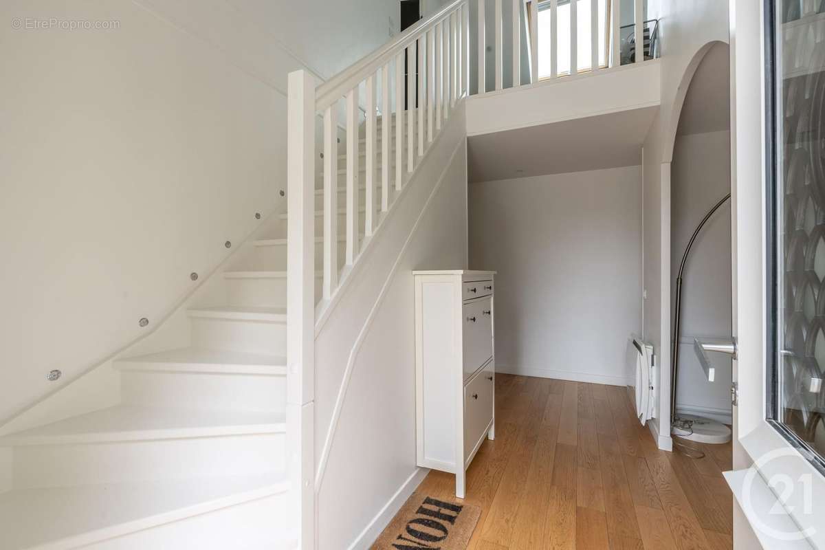 Maison à THORIGNY-SUR-MARNE