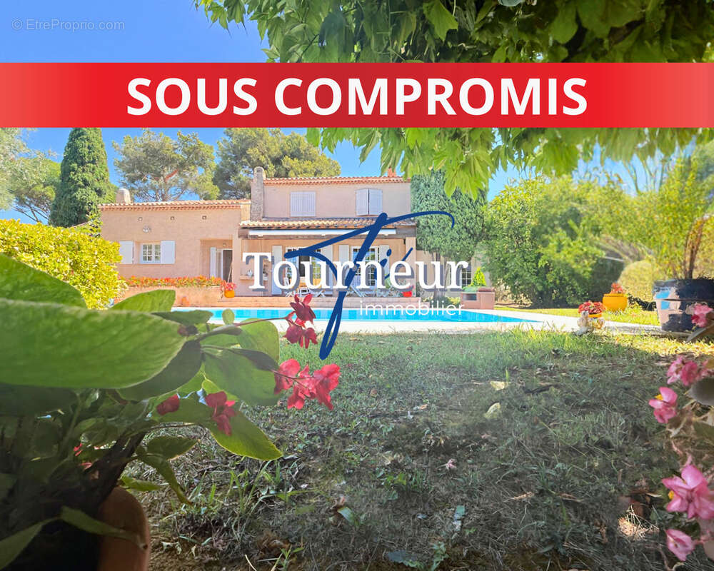 Maison à SIX-FOURS-LES-PLAGES