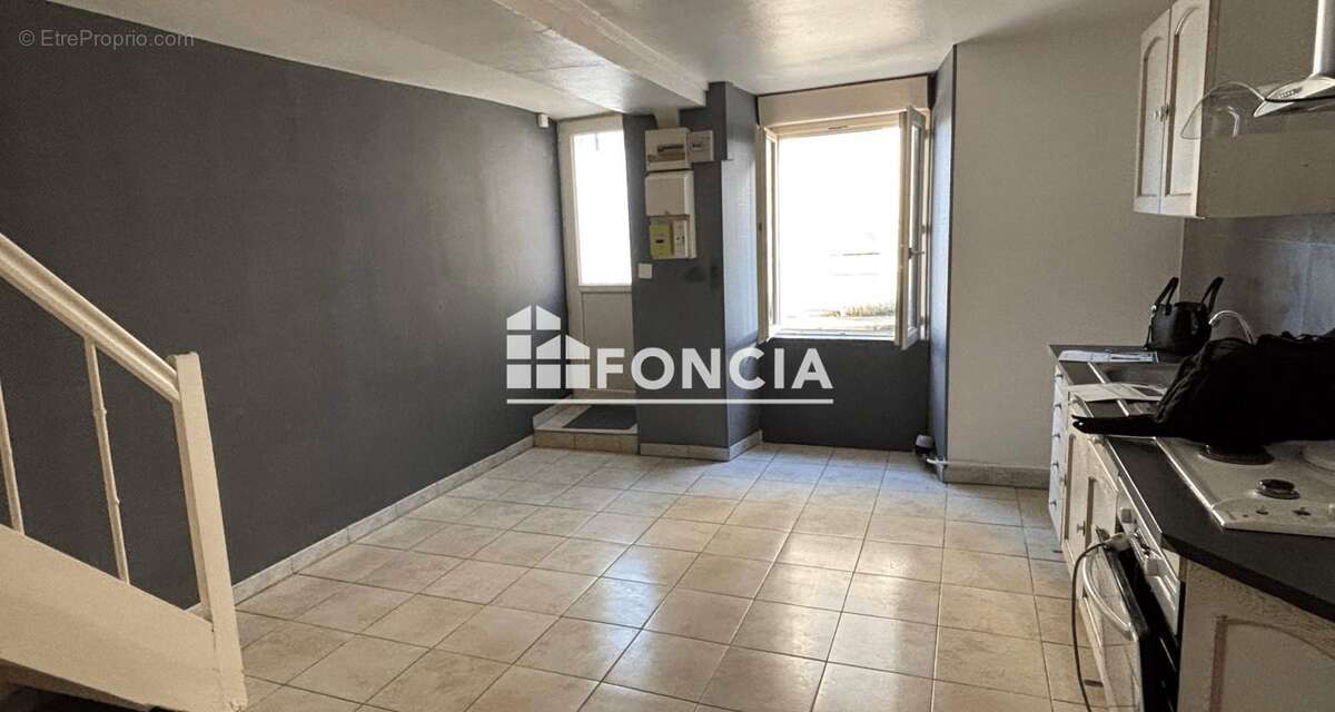 Maison à SILLE-LE-GUILLAUME