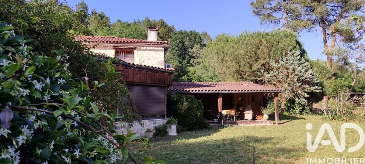 Photo 9 - Maison à LAVARDAC