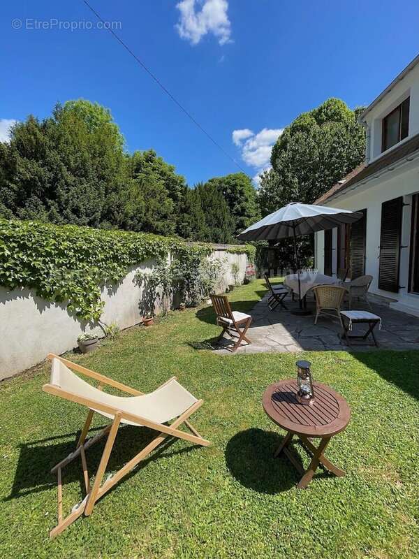 Jardin2 - Maison à BRUNOY