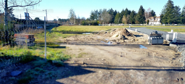 Terrain à ORLEAT