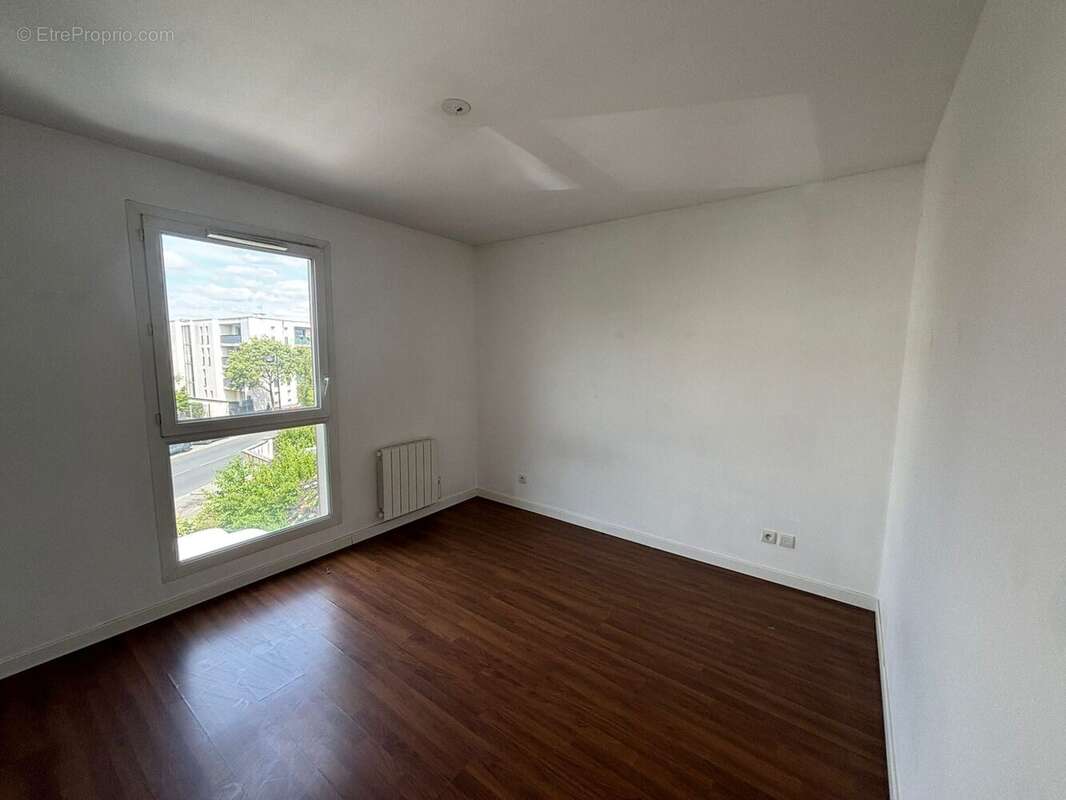 Appartement à MEYZIEU
