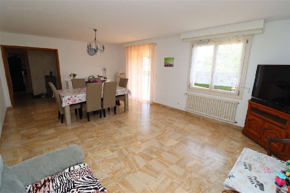 Maison à SENONCHES