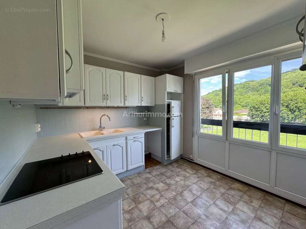 Appartement à BOURGOIN-JALLIEU