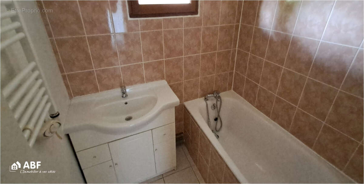 Exclusivite les grandes-ventes  - immeuble de rapport 4 logements - photo 9