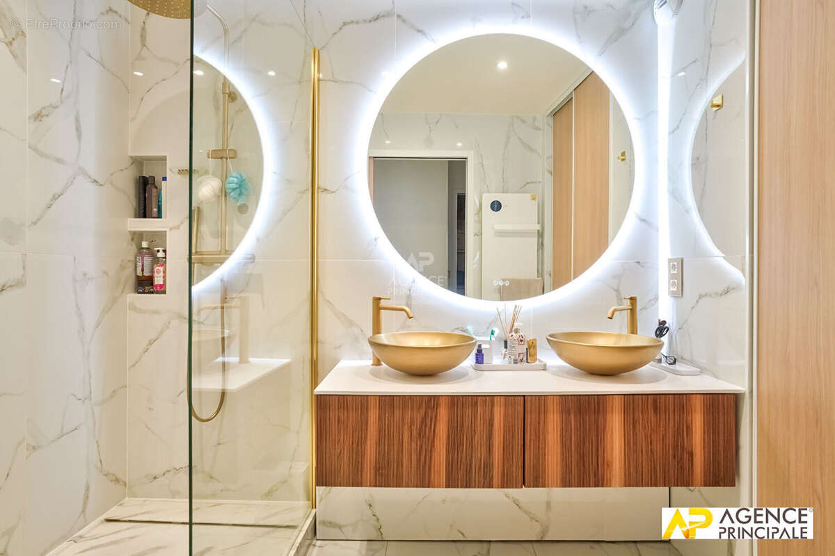 Appartement  6 pièce(s) 125.57 m2 -exclusivite - ascenseur - photo 7