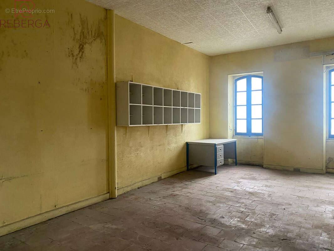 Appartement à AUSSILLON