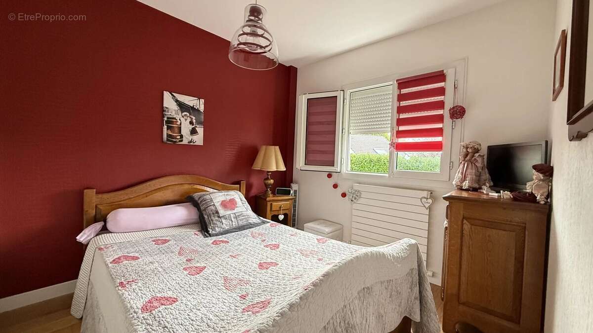 Maison à MONTIGNY-LE-BRETONNEUX