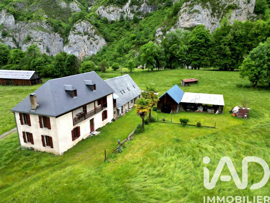 Photo 1 - Maison à CAMPAN