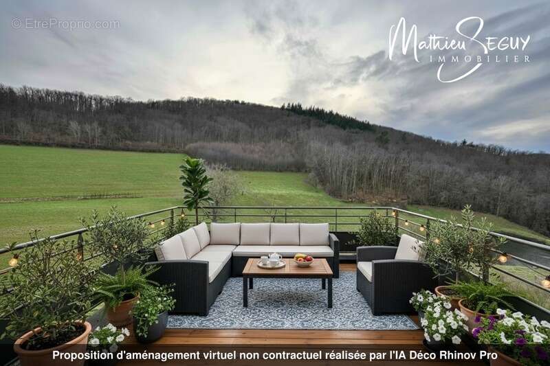 Appartement à THURINS