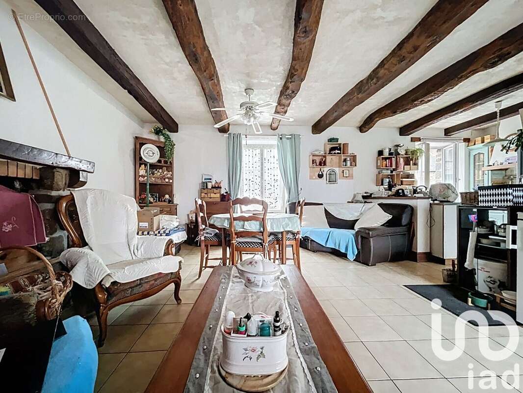 Photo 3 - Appartement à LA VILLE-ES-NONAIS