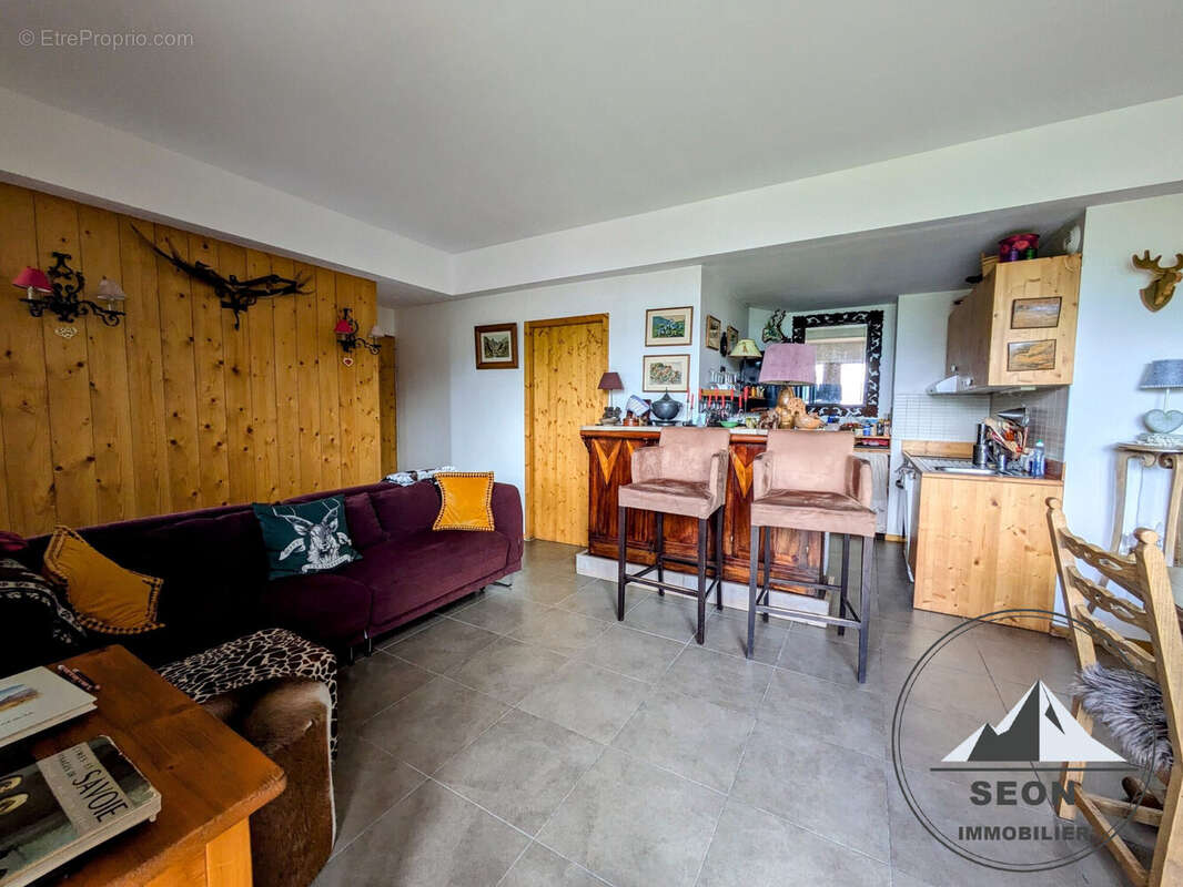Appartement 70 m² à La Cote-D'aime  - photo 4