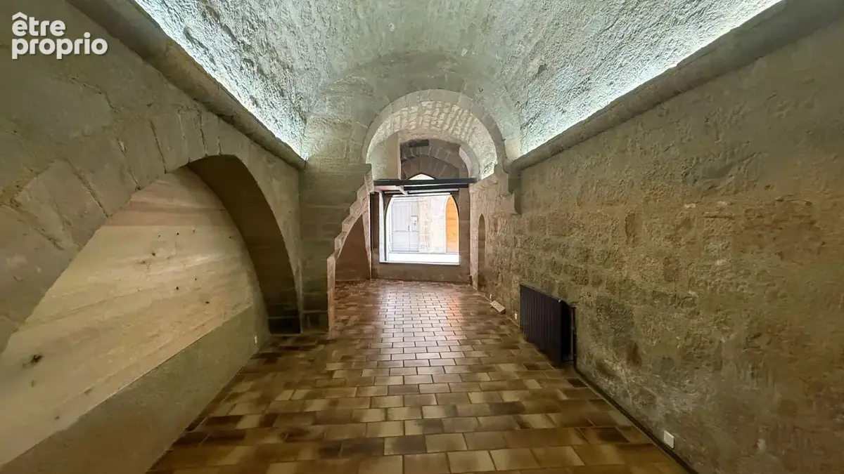 Un local commercial d'exception au coeur historique de Figeac - photo 4