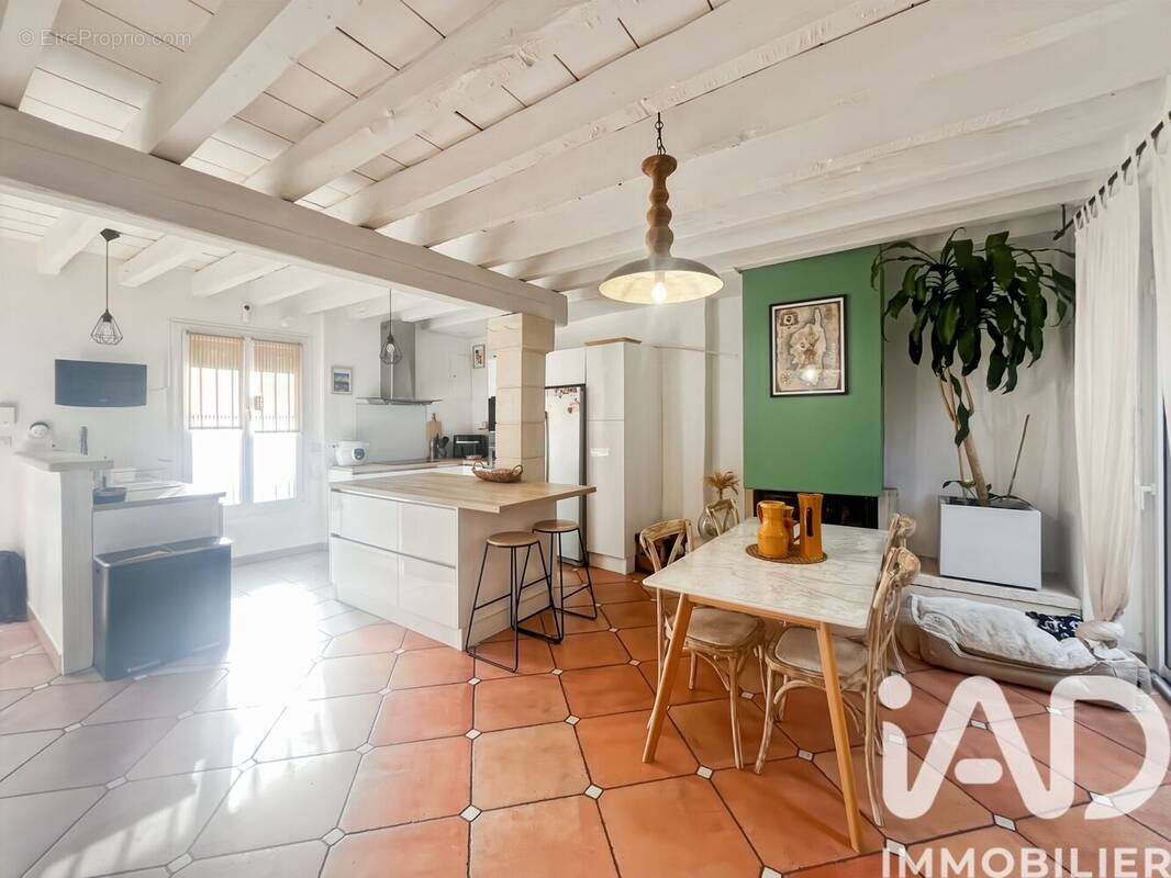 Photo 1 - Maison à LANSARGUES