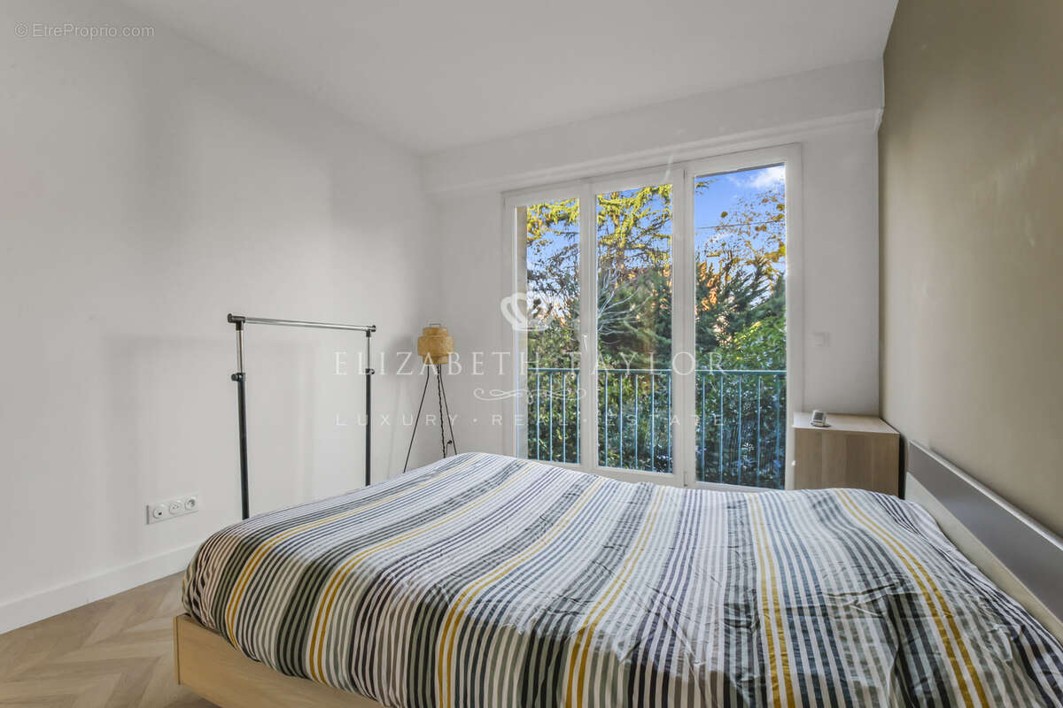 Appartement à LE VESINET