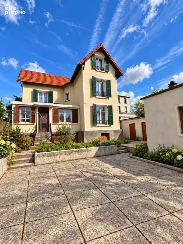 Maison à LE PERREUX-SUR-MARNE