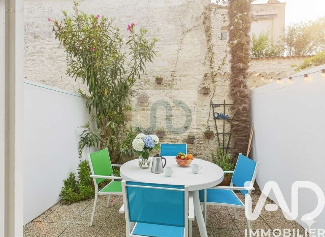 Photo 1 - Appartement à SAINT-MARTIN-DE-RE
