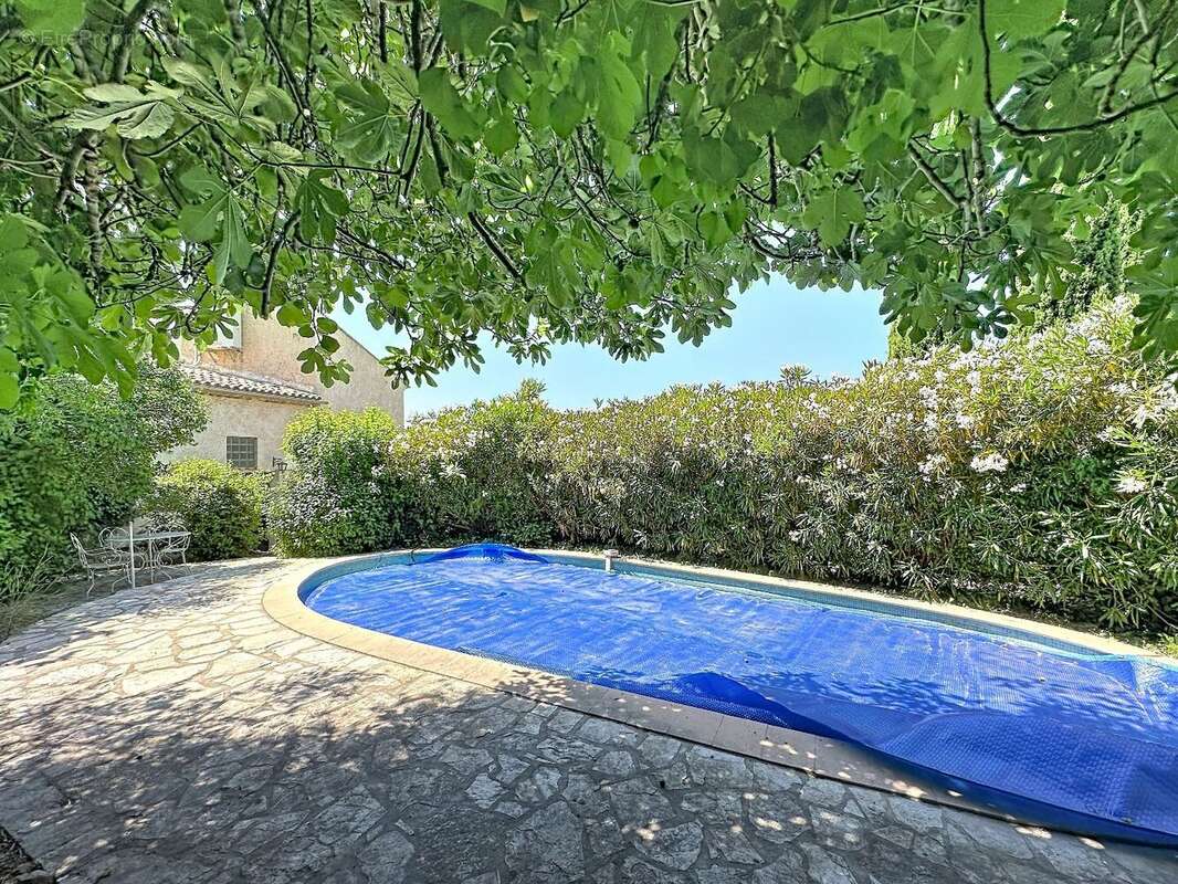 Maison à LORGUES