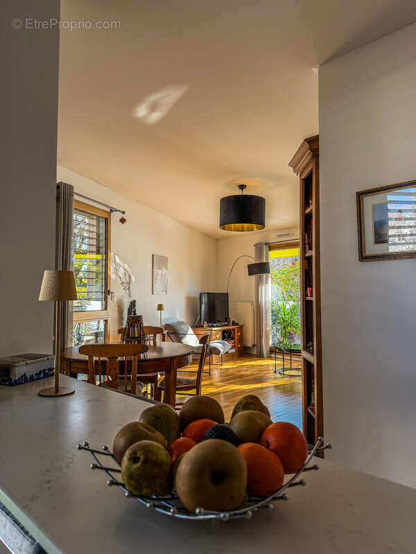 Appartement à SAINT-CYR-AU-MONT-D'OR