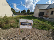 Terrain à DOL-DE-BRETAGNE