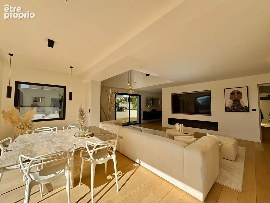 Maison sur Larmor Plage de 214 m2 - photo 2