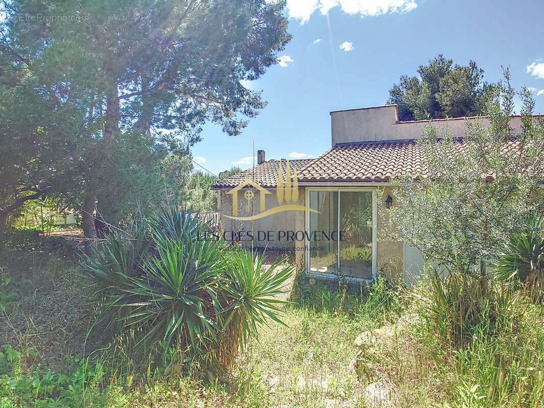Maison à ROGNAC