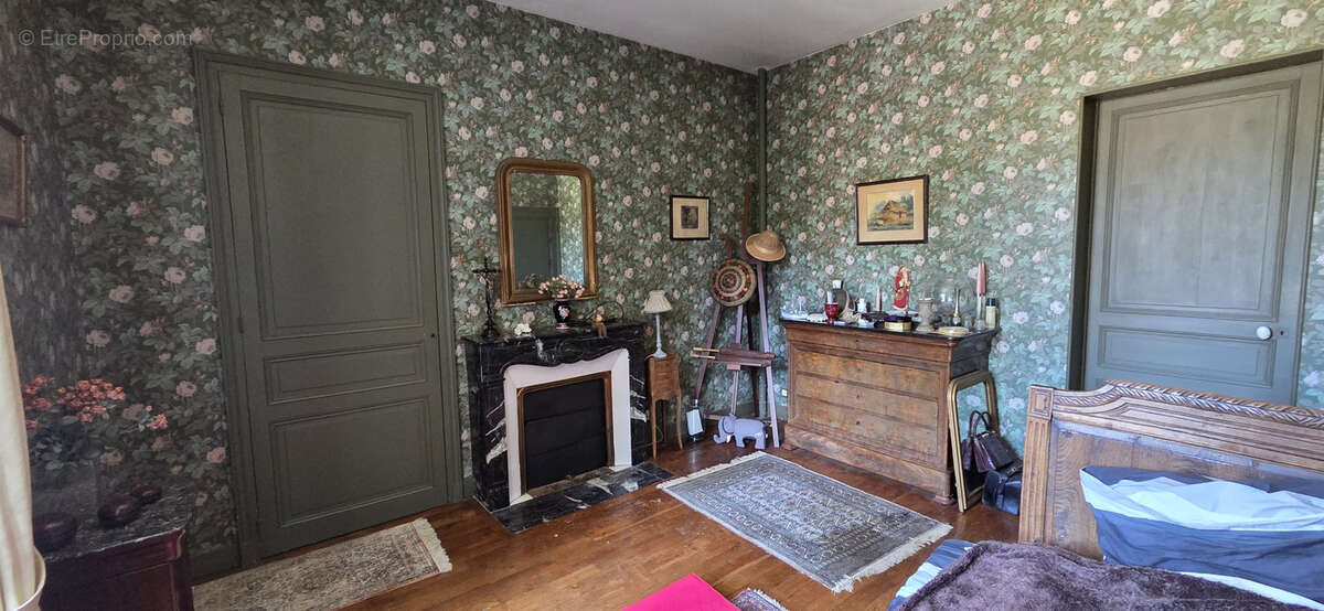 Elégante villa du 19ème sur 4 759 m2 de parc arboré clos de murs - photo 11